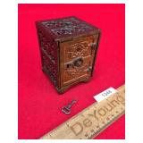 Bank, Safe, Coin, Dime or Penny, Antique