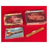Lot of 3 Plastic Model Kits