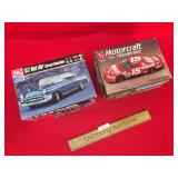 Lot of 2 Plastic Model Kits