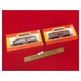 Lot of 2 Mantua Train Car and Engine