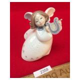 Lladro Figure or Figurine, Angel Lyre