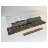 Model Train Engine, Lionel Silver Shadow