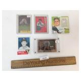 Lot of 5 Nellie Fox Trading Cards