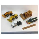 Lot of 5 Toy Vehicles