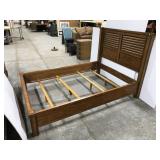 Ethan Allen full size wood bed