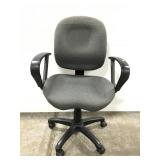 Rolling office chair w/ adjustable height