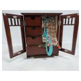 Wood jewlery box w/ assorted jewlery