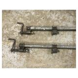 Pair of bar clamps w/ 4 ft bars