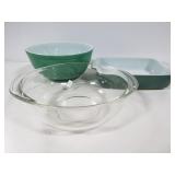 Glass Pyrex dishes
