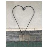 Iron metal heart garden plant hanger