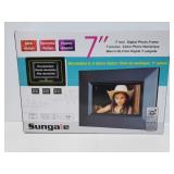 New 7in digital photo frame