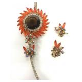 Flower necklace and earrings