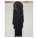 Adult witch costume with hat
