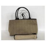 Estée Lauder small purse and pouch