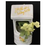 Reliance small ceramic wishing well