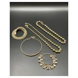 Gold tone necklace and bracelet collection