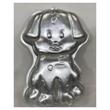 Vintage Wilton puppy dog aluminum cake pan