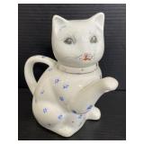 Vintage handpainted ceramic cat teapot