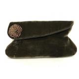 Vintage Shiraleah olive velvet handbag