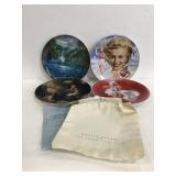 Four decorative collectors plates