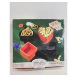 2004 American Atelier Casino Royale snack set