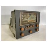 Old Magnavox tube radio unit