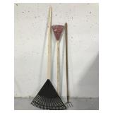 Outdoor yard rake combo loot