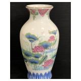 Hasu Japanese floral decorated ceramic vase