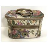 Vintage Leisure Luggage soft-side train case