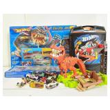 Hotwheels playsets, case and new/vintage cars