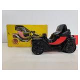 Avon electric charger aftershave with box