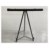Folding metal tripod easel/screen display stand
