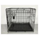 Folding metal pet crate w/ bottom tray