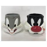 Vintage Bugs Bunny and Sylvester decor mugs