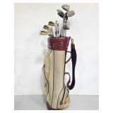 Golf club set with bag
