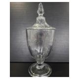 Vintagelidded apothecary jar