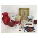 Lot of assorted valentines items