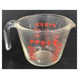 Pyrex clear glass measuring cup