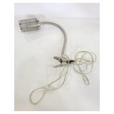 Goose neck clip lamp
