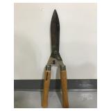 Craftsman wooden handle hedge trimmers