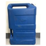 Igloo plastic 6 gallon liquid jug