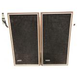 Pair of vivitar speakers