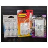 New comand hooks and broom new