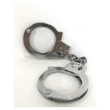 Metal handcuffs no keys