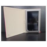 Barnes & Noble Nook e reader with case