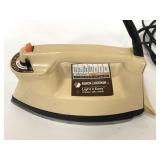 Black & Decker Light n Easy Steam dry iron