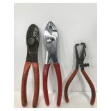 Channel locks, wire cutters and nail puller combo