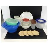 Lot of vintage assorted Tupperware pieces