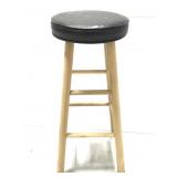 Padded top bar stool