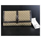 New with tag Nine & Co wallet